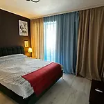 Piata Ovidiu Square Apartmán