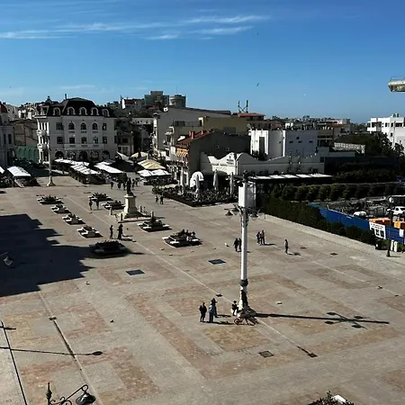 Διαμέρισμα Piata Ovidiu Square *