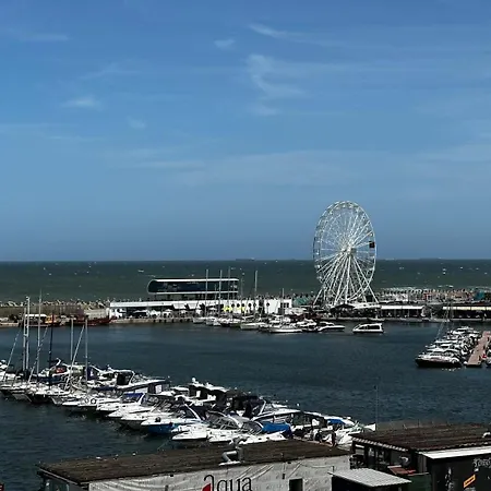 Piata Ovidiu Square Апартаменты Констанца