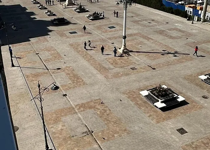 Piata Ovidiu Square Апартаменты *