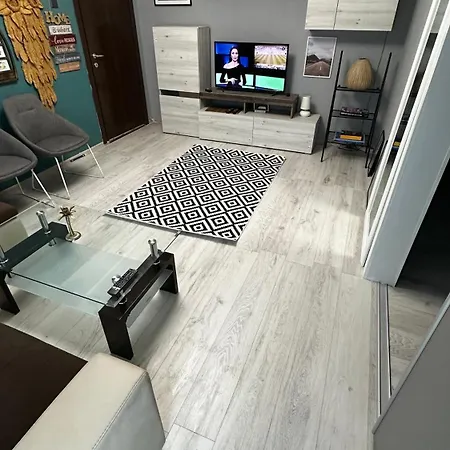 Apartament Piata Ovidiu Square *